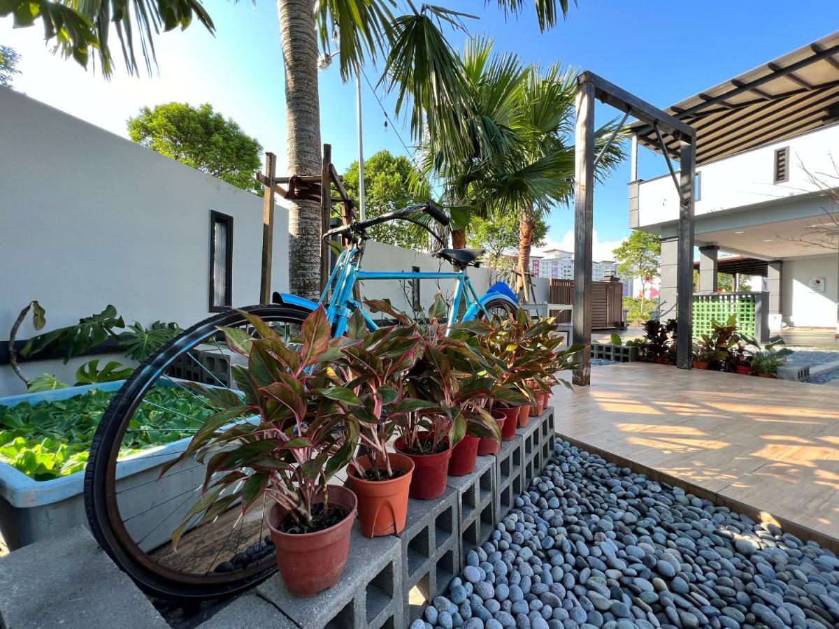 The Uniique Haus - Johor 1St Staycation Water Dining Experience Johor Bahru Zewnętrze zdjęcie